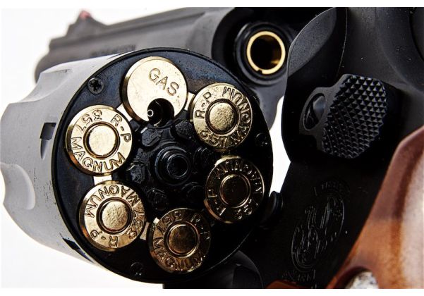 Tanaka S&W M19 6 inch Heavyweight Version 3 Gas Revolver | RedWolf