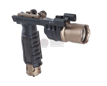 Night Evolution M910A Vertical Foregrip Weapon Light 1
